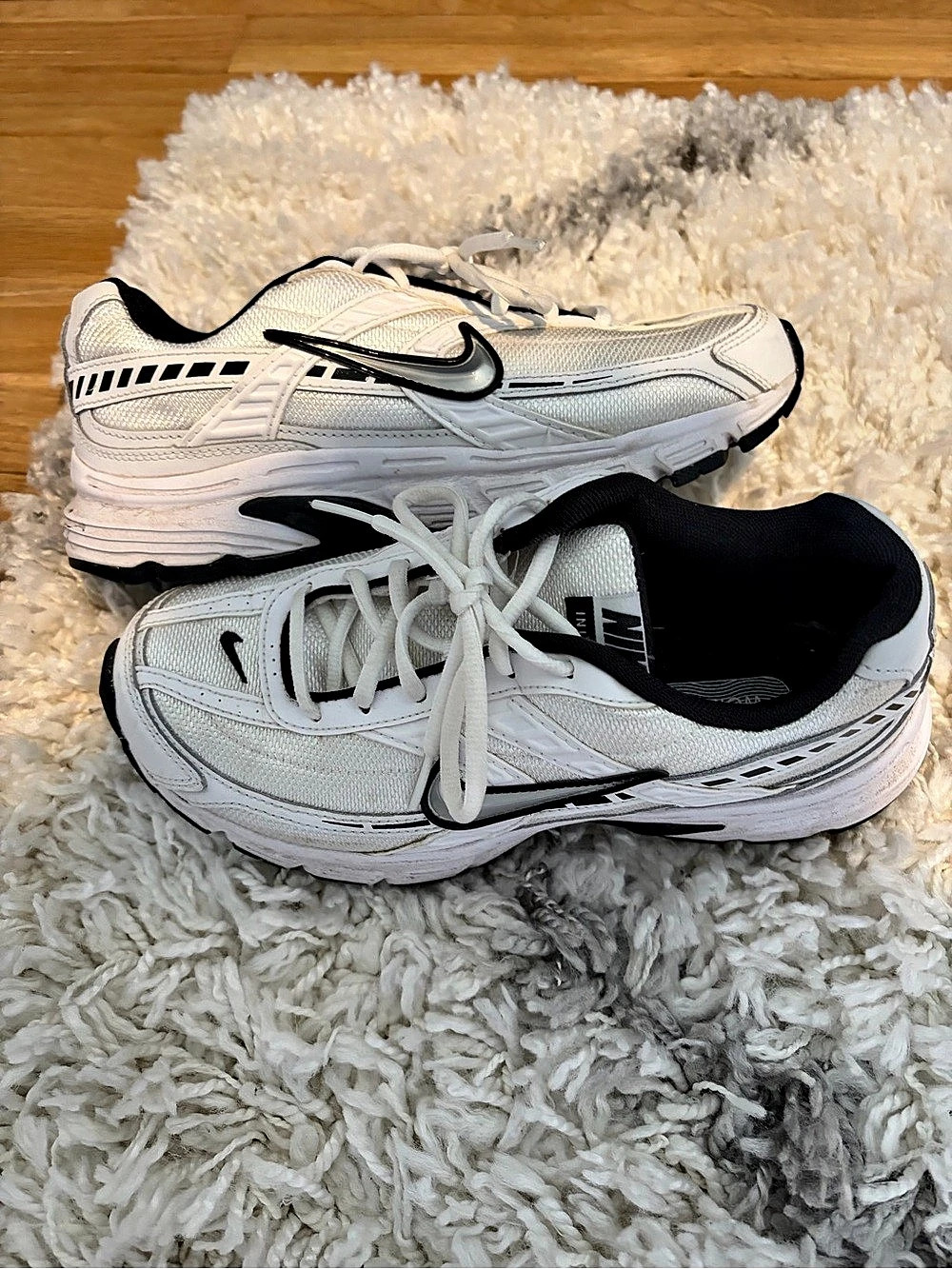 Nike Initiator Women's Running Shoes White & Black